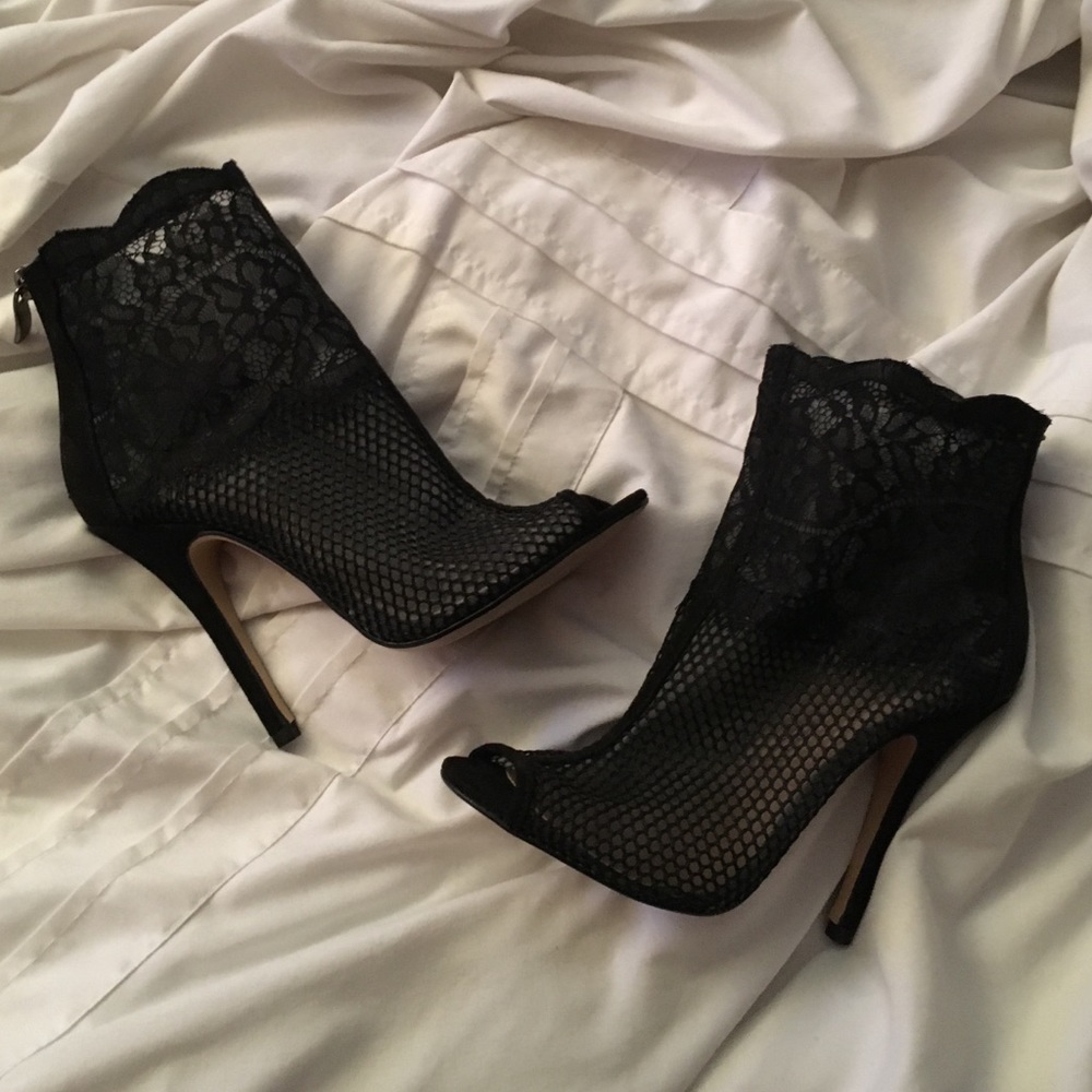 Black Lace Heels
